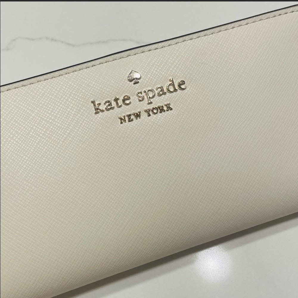 Kate Spade Large Slim Bifold Wallet